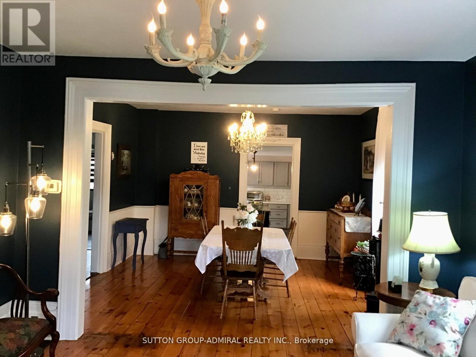 20 King Street W, Kawartha Lakes (Omemee), Ontario  K0L 2W0 - Photo 9 - X12536138