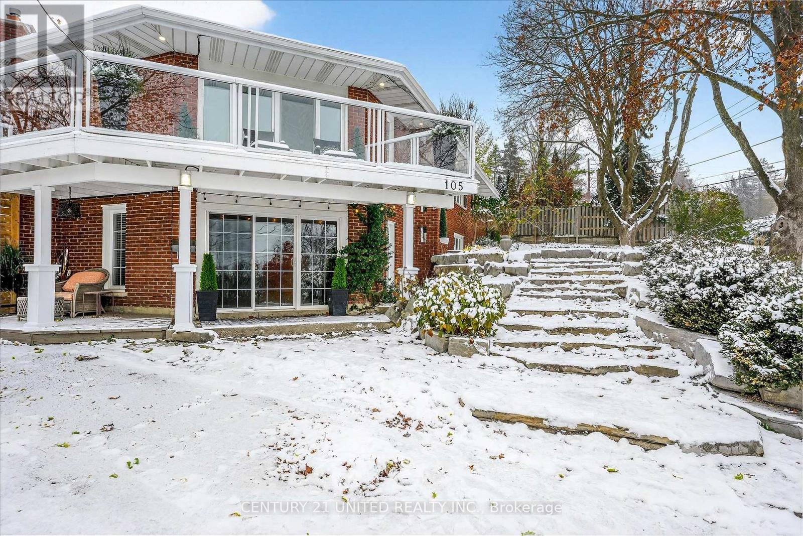 105 Ridgewood Road, Peterborough (Monaghan Ward 2), Ontario  K9J 1P2 - Photo 3 - X12537074