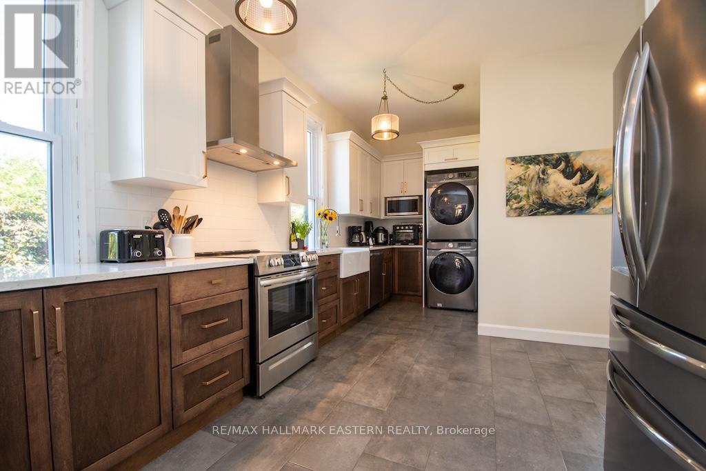 3477 Wallace Point Road, Otonabee-South Monaghan, Ontario  K9J 6Y3 - Photo 18 - X12537390