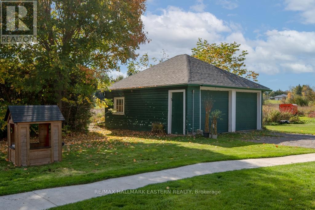 3477 Wallace Point Road, Otonabee-South Monaghan, Ontario  K9J 6Y3 - Photo 4 - X12537390