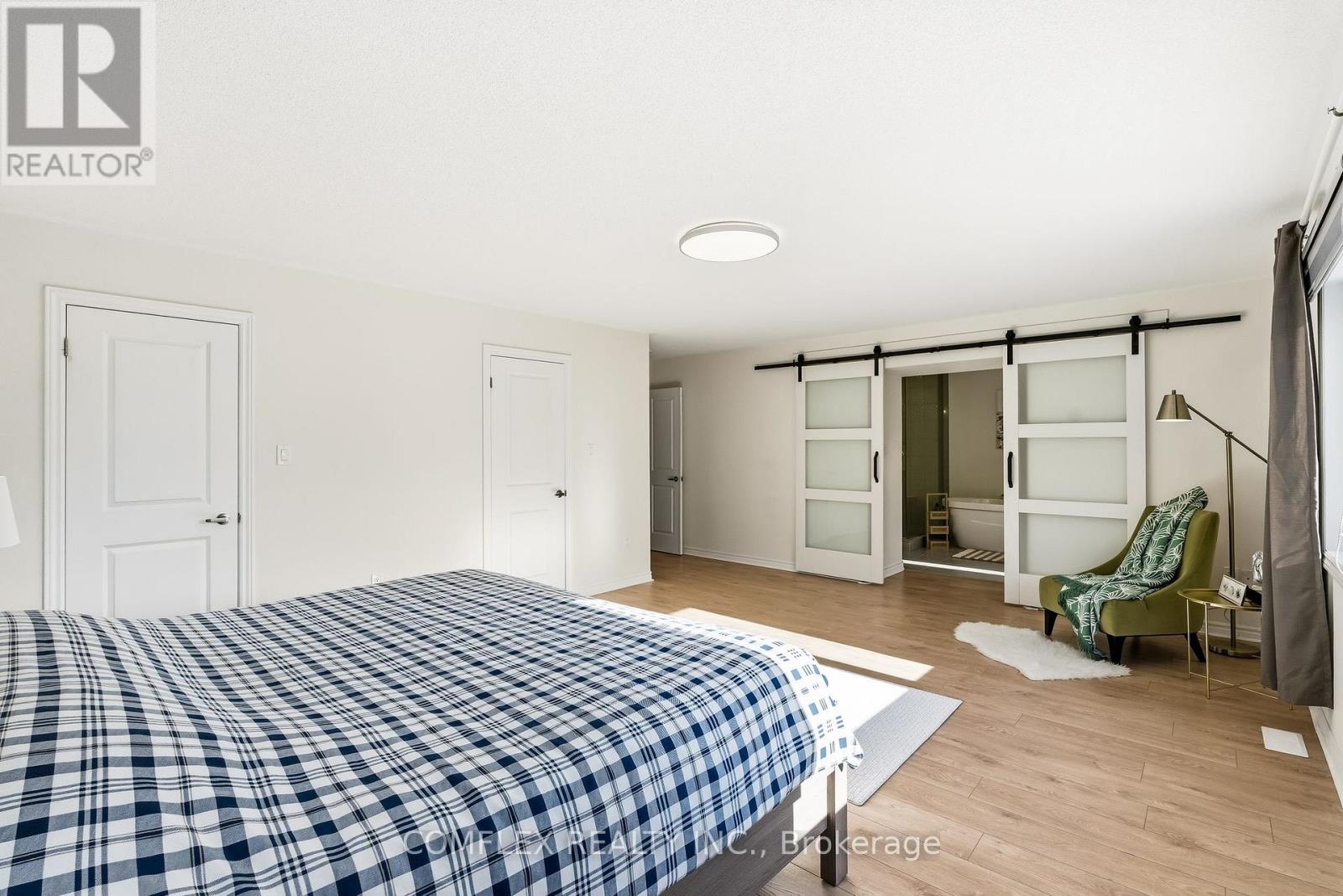 39 Connolly Road, Kawartha Lakes (Lindsay), Ontario  K9V 5H5 - Photo 25 - X12537238