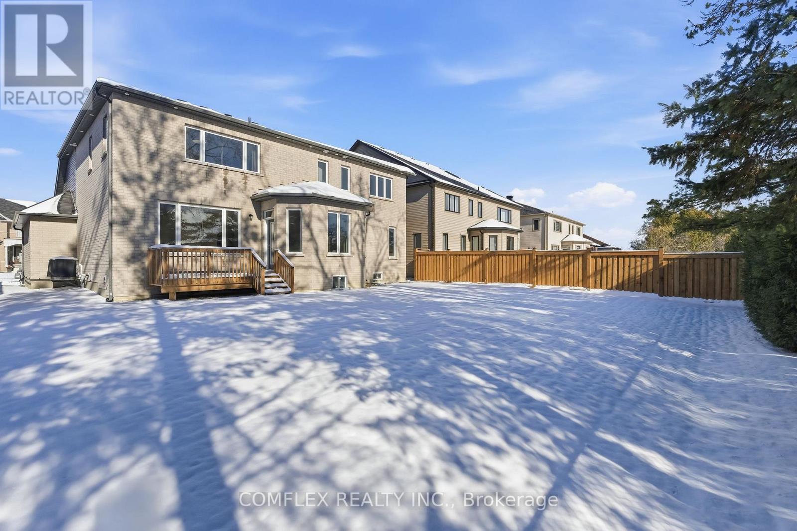 39 Connolly Road, Kawartha Lakes (Lindsay), Ontario  K9V 5H5 - Photo 37 - X12537238