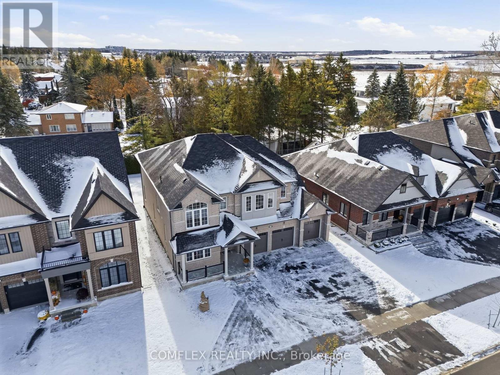 39 Connolly Road, Kawartha Lakes (Lindsay), Ontario  K9V 5H5 - Photo 5 - X12537238