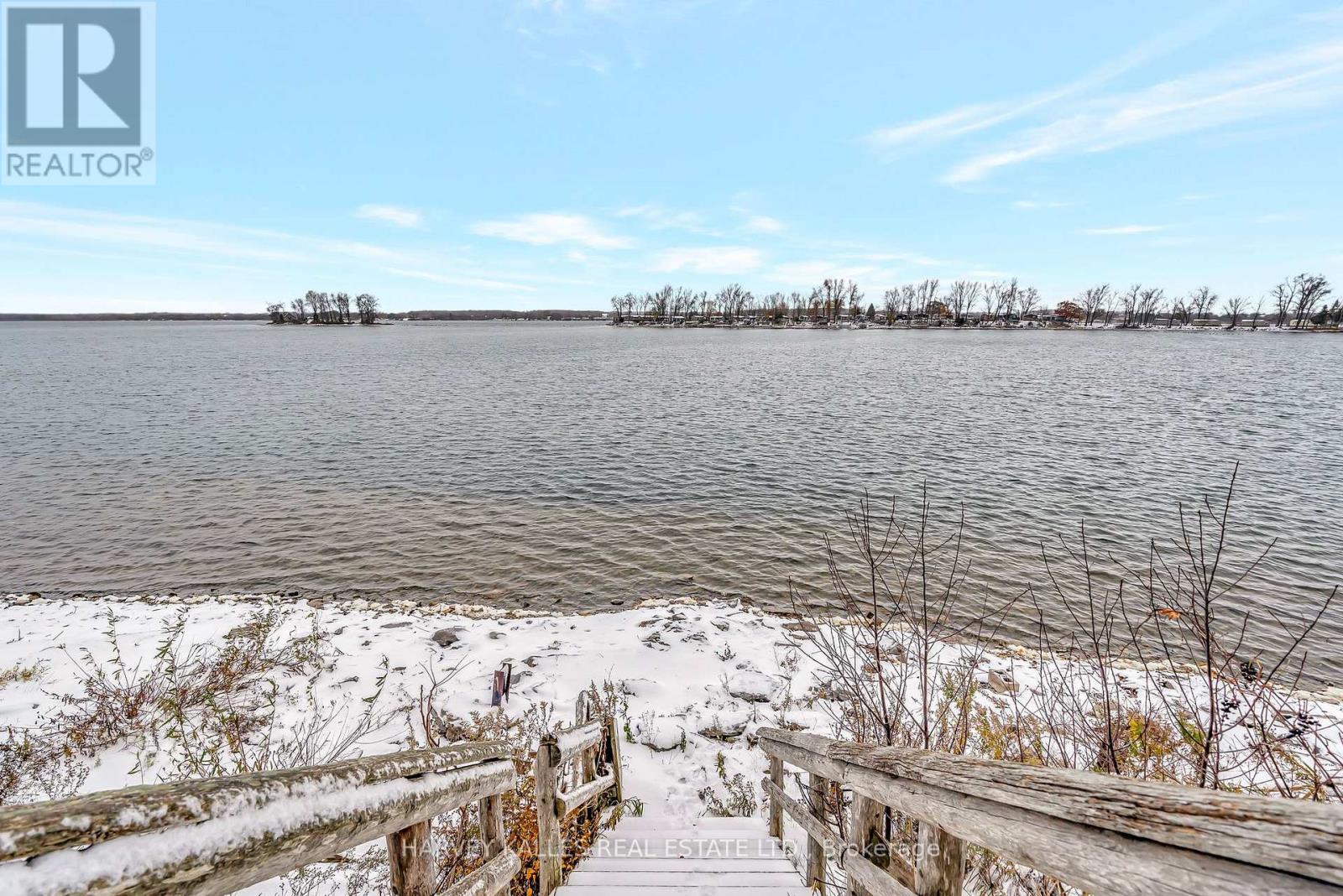 58 Valhalla Lane, Prince Edward County (Athol), Ontario  K0L 1P0 - Photo 16 - X12537246