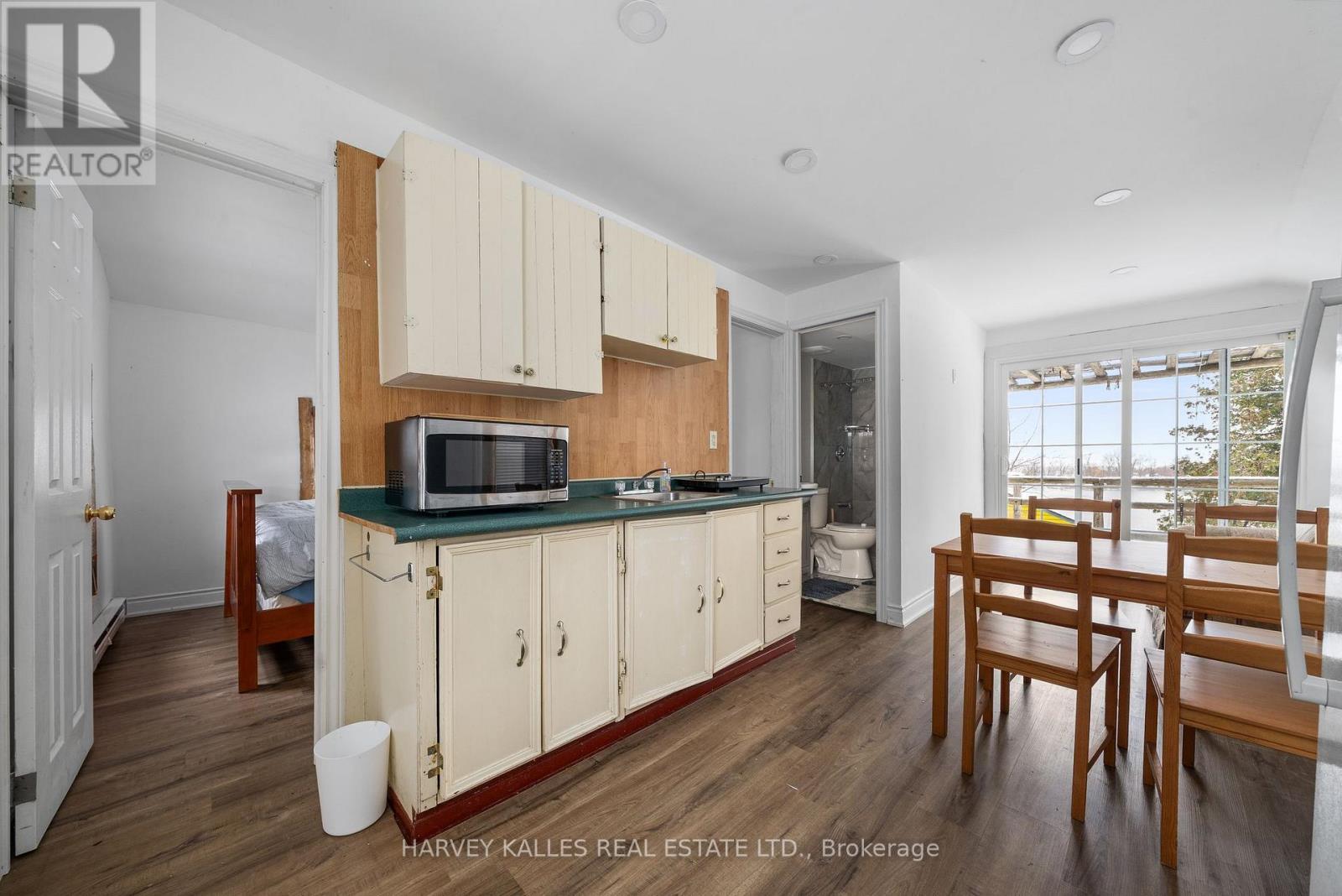 58 Valhalla Lane, Prince Edward County (Athol), Ontario  K0L 1P0 - Photo 19 - X12537246