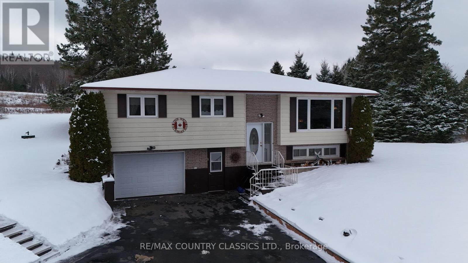 3559 South Baptiste Lake Road, Highlands East (Cardiff Ward), Ontario  K0L 2A0 - Photo 1 - X12537520