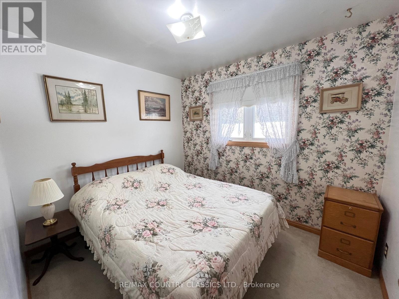 3559 South Baptiste Lake Road, Highlands East (Cardiff Ward), Ontario  K0L 2A0 - Photo 23 - X12537520