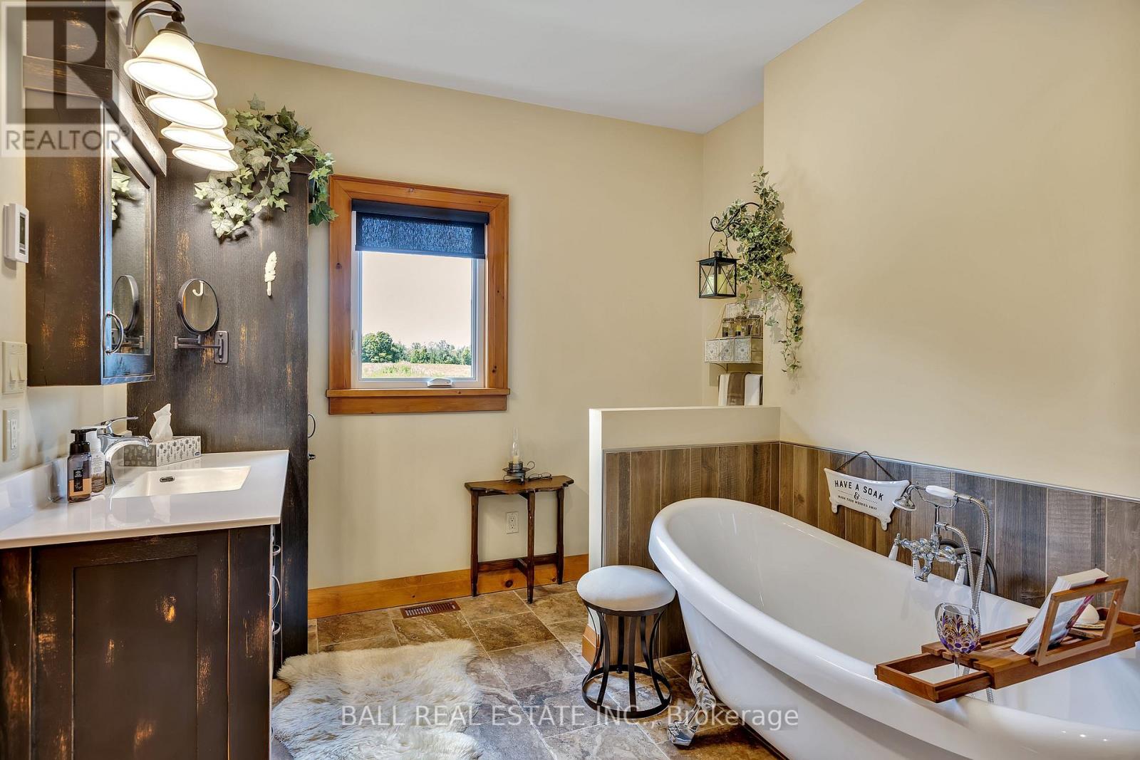 496 4th Line S, Douro-Dummer, Ontario  K0L 3A0 - Photo 18 - X12538050