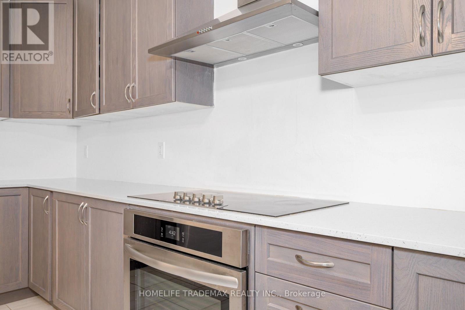 29 Hennessey Crescent, Kawartha Lakes (Lindsay), Ontario  K9V 0P3 - Photo 39 - X12537930