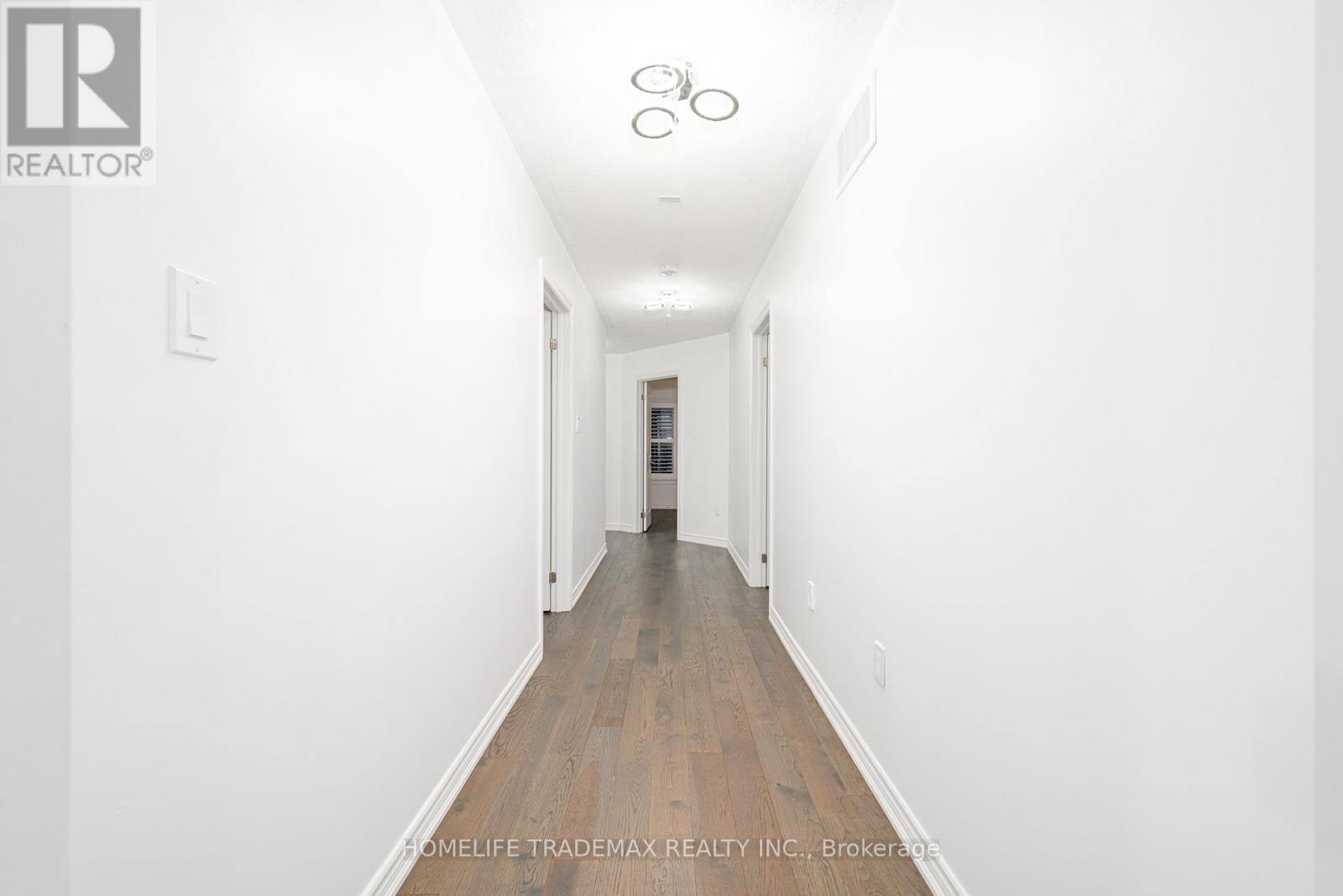 29 Hennessey Crescent, Kawartha Lakes (Lindsay), Ontario  K9V 0P3 - Photo 44 - X12537930