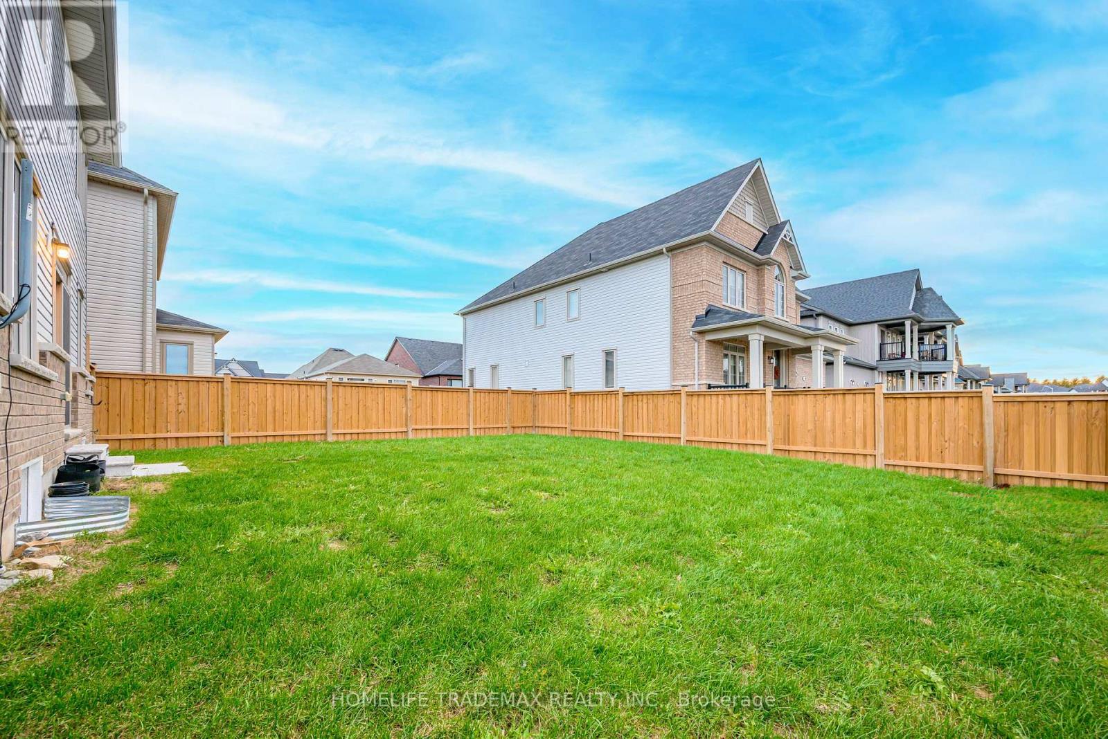 29 Hennessey Crescent, Kawartha Lakes (Lindsay), Ontario  K9V 0P3 - Photo 50 - X12537930