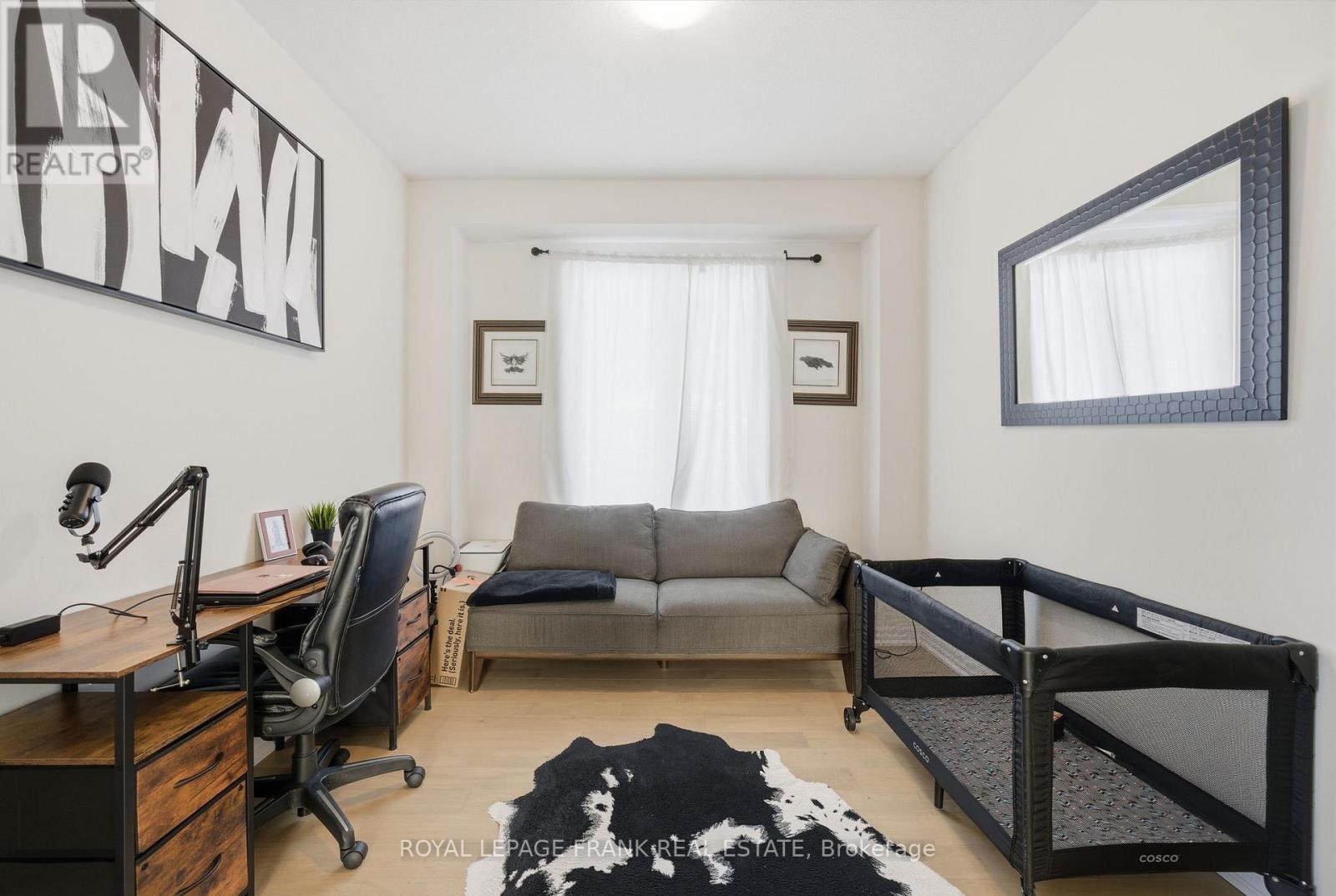 11 Fisher Road, Kawartha Lakes (Lindsay), Ontario  K9V 0P8 - Photo 13 - X12538368