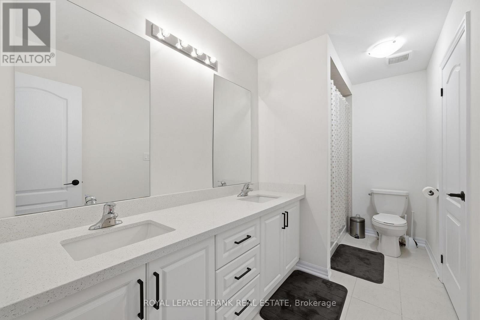 11 Fisher Road, Kawartha Lakes (Lindsay), Ontario  K9V 0P8 - Photo 33 - X12538368