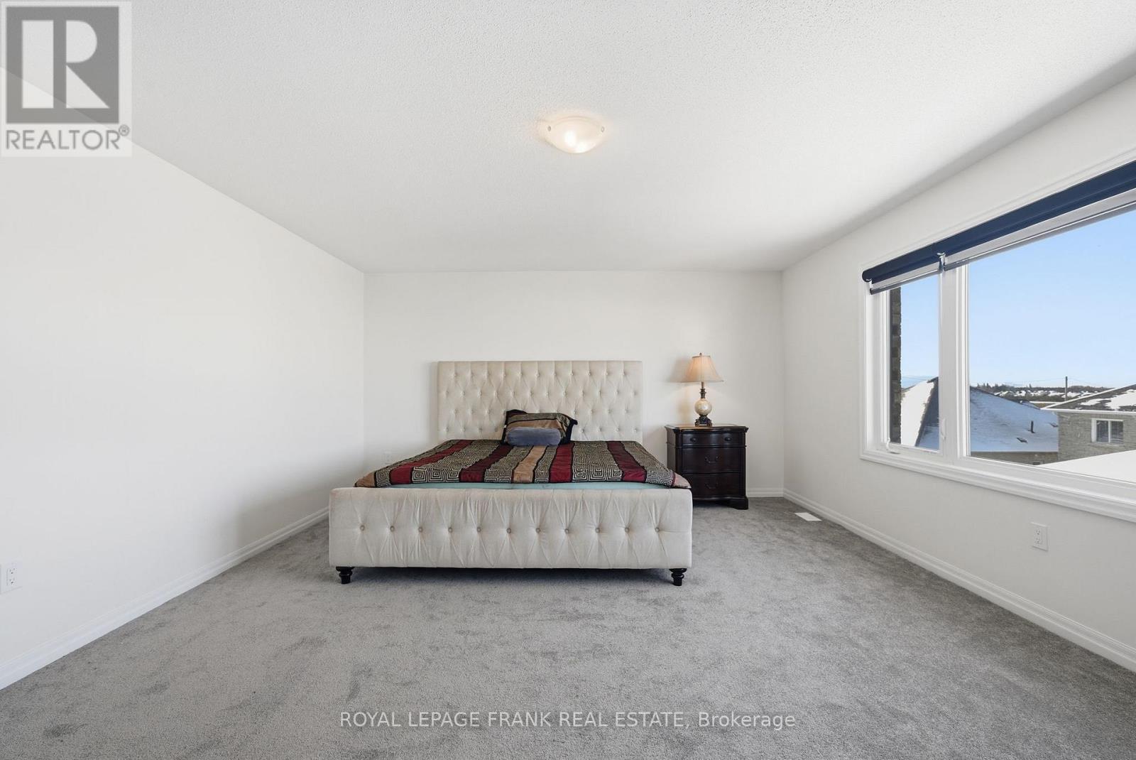 11 Fisher Road, Kawartha Lakes (Lindsay), Ontario  K9V 0P8 - Photo 38 - X12538368