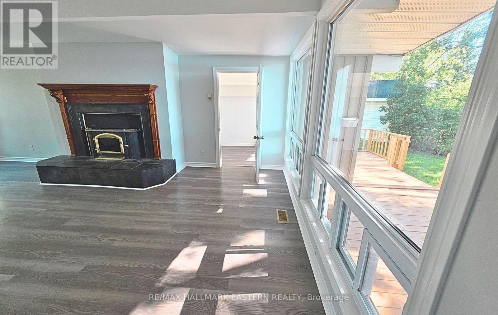 30 Edgewater Drive, Selwyn, Ontario  K0L 1T0 - Photo 12 - X12538466