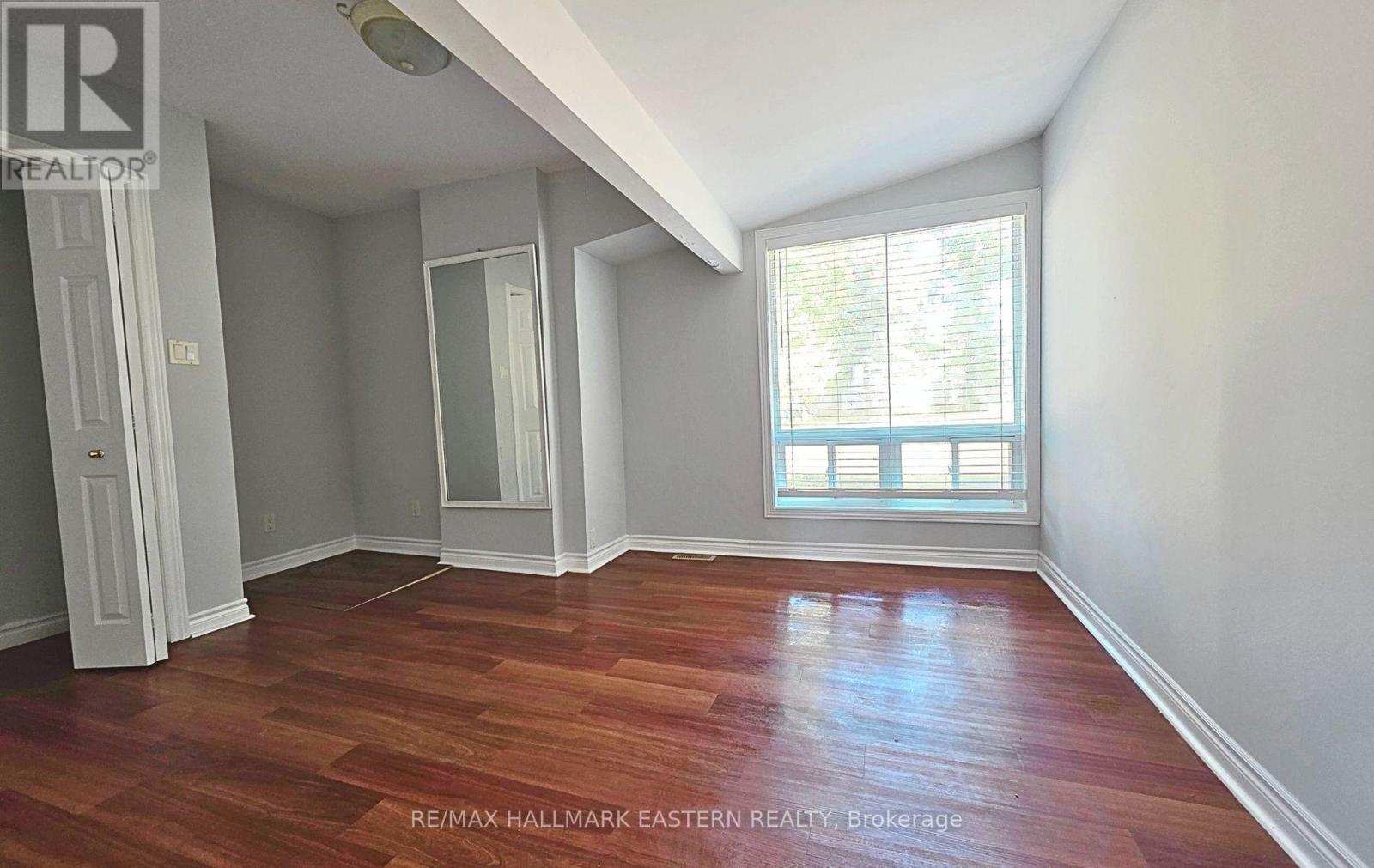 30 Edgewater Drive, Selwyn, Ontario  K0L 1T0 - Photo 19 - X12538466