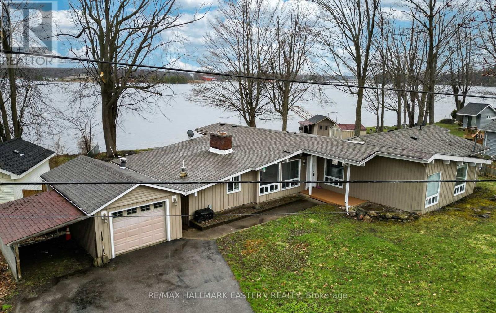 30 Edgewater Drive, Selwyn, Ontario  K0L 1T0 - Photo 2 - X12538466