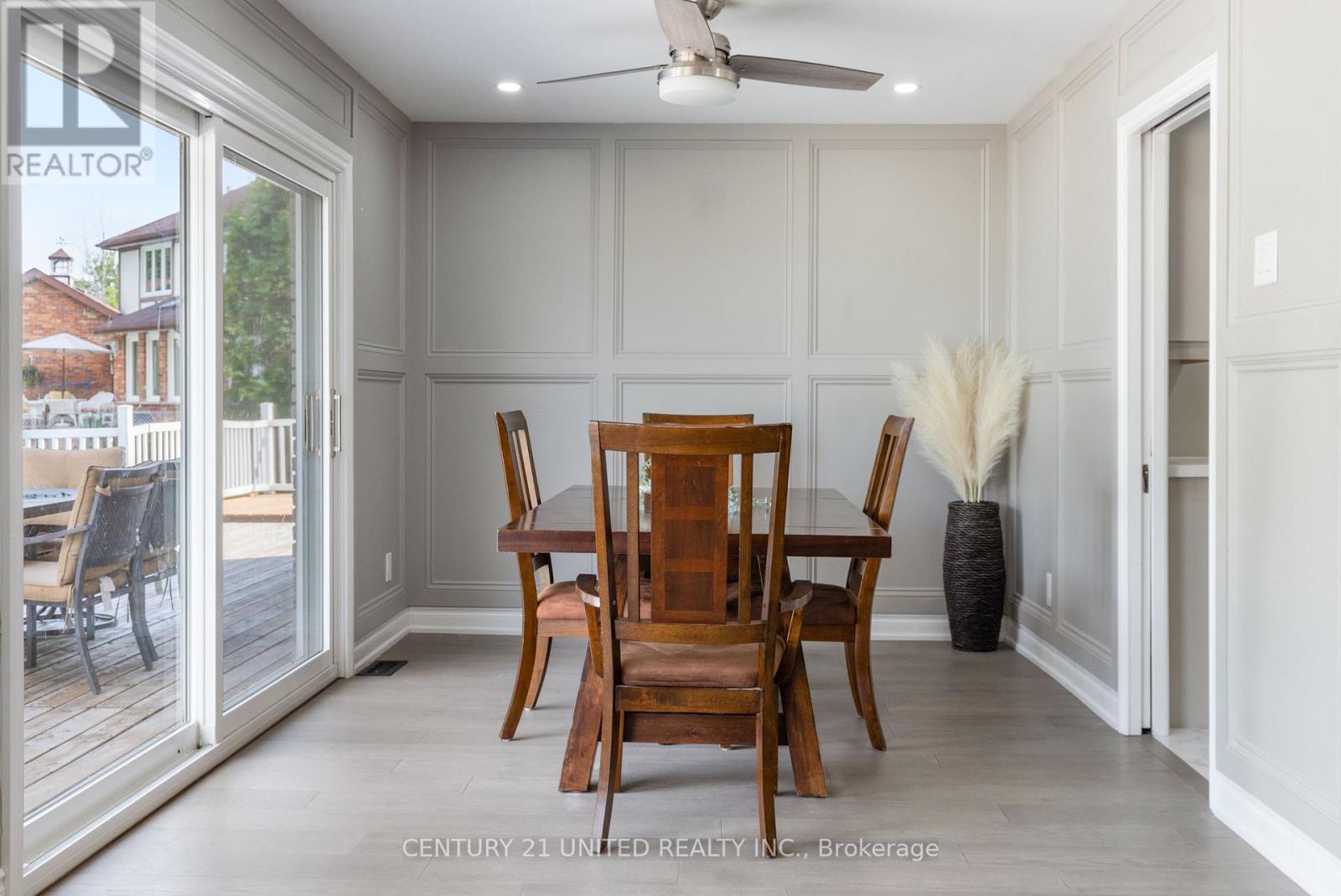 1143 Connaught Drive, Selwyn, Ontario  K0L 1T0 - Photo 12 - X12538662