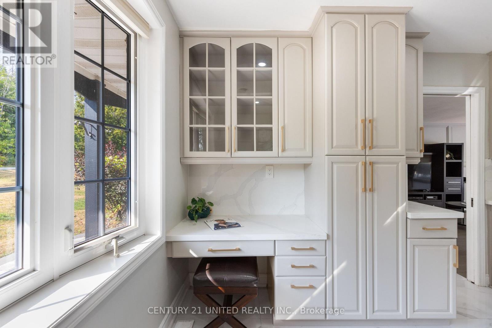 1143 Connaught Drive, Selwyn, Ontario  K0L 1T0 - Photo 17 - X12538662