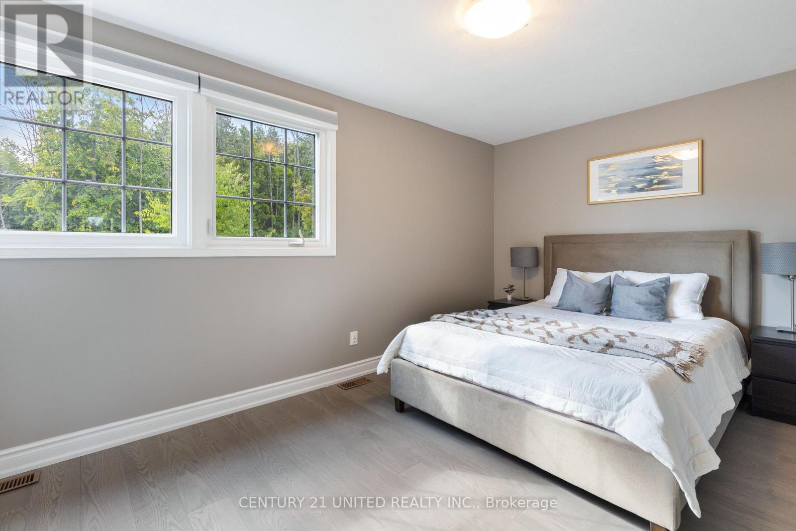 1143 Connaught Drive, Selwyn, Ontario  K0L 1T0 - Photo 33 - X12538662