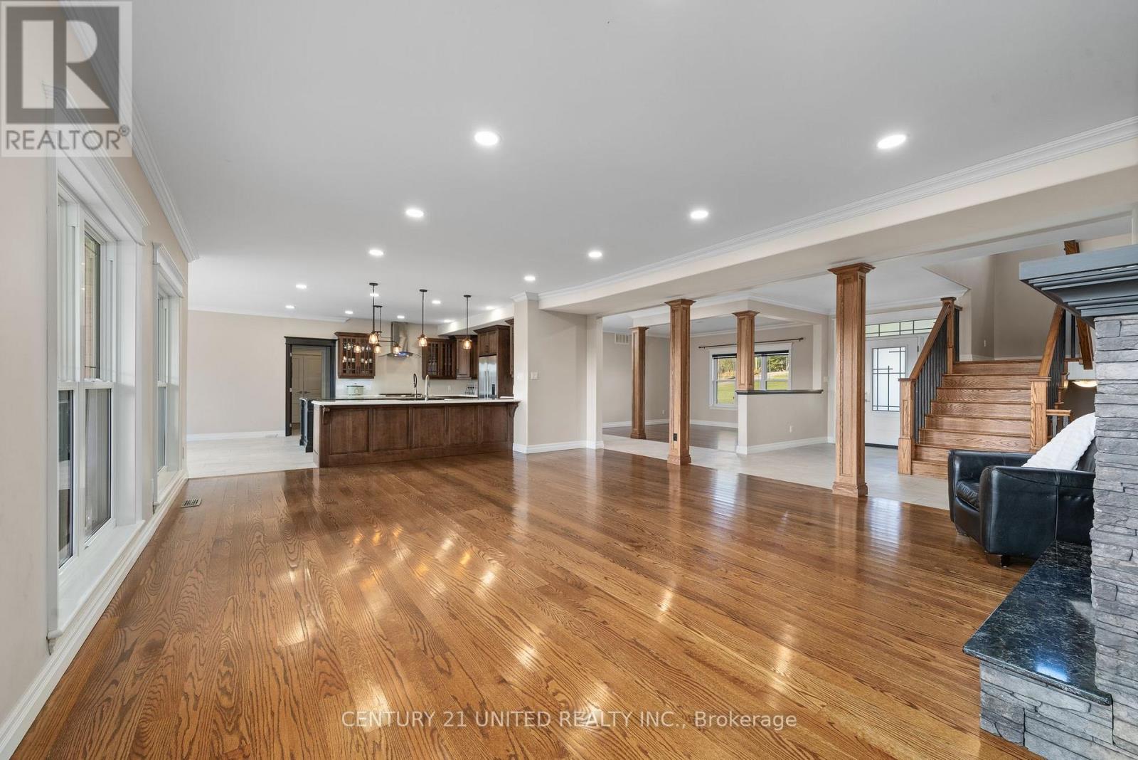 73 Maple Ridge Drive, Kawartha Lakes (Emily), Ontario  K0L 2W0 - Photo 10 - X12538720