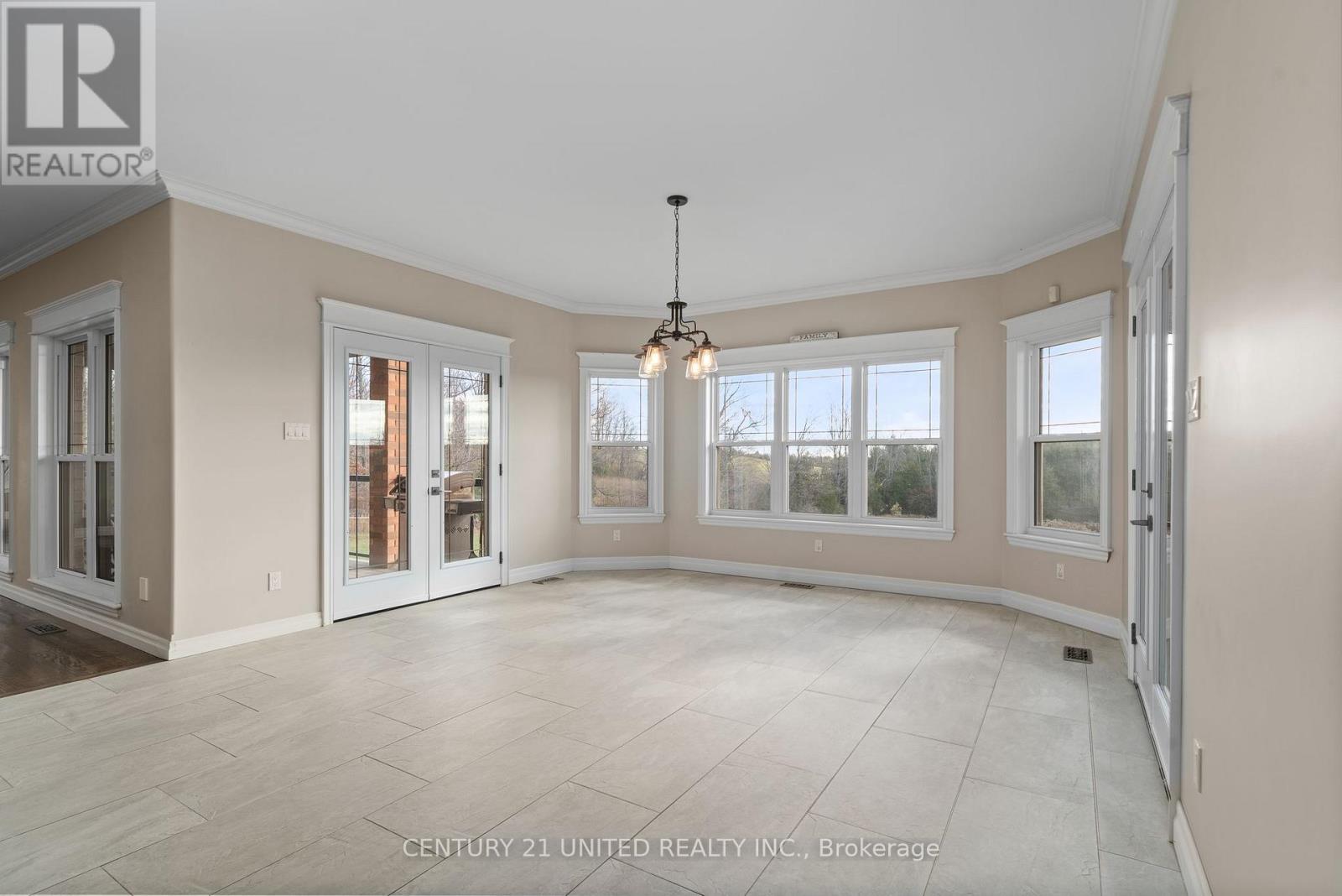 73 Maple Ridge Drive, Kawartha Lakes (Emily), Ontario  K0L 2W0 - Photo 14 - X12538720