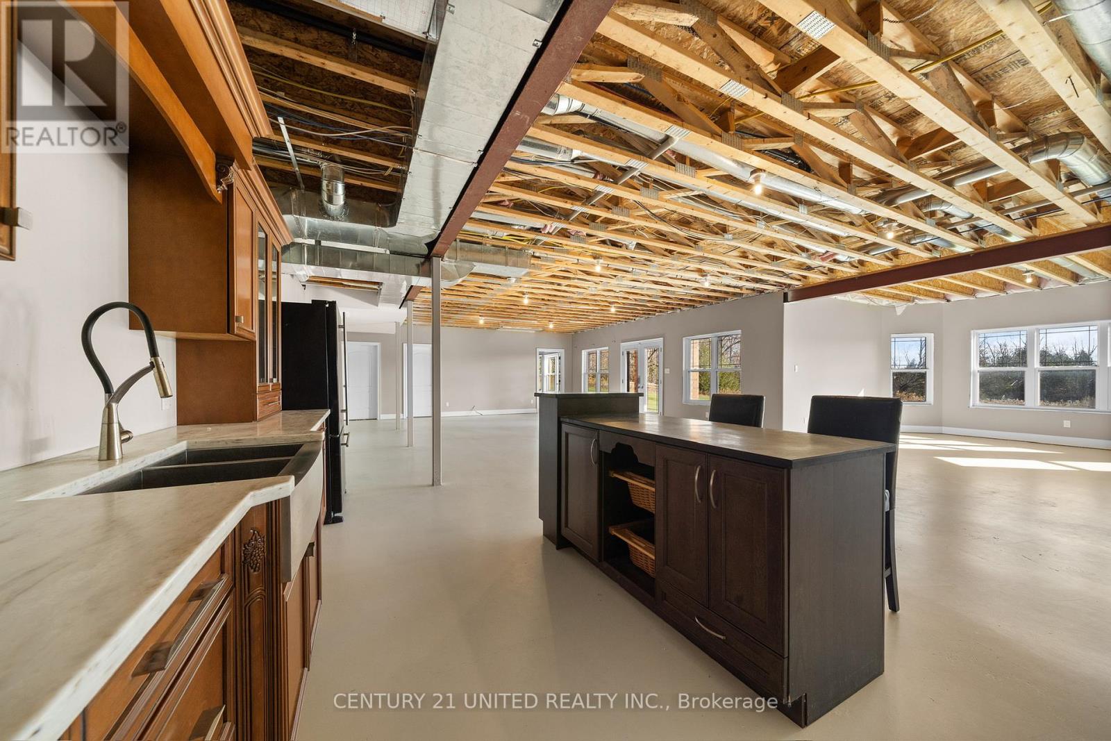 73 Maple Ridge Drive, Kawartha Lakes (Emily), Ontario  K0L 2W0 - Photo 36 - X12538720