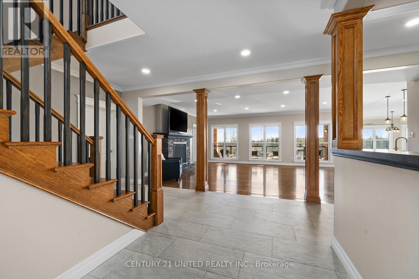 73 Maple Ridge Drive, Kawartha Lakes (Emily), Ontario  K0L 2W0 - Photo 7 - X12538720