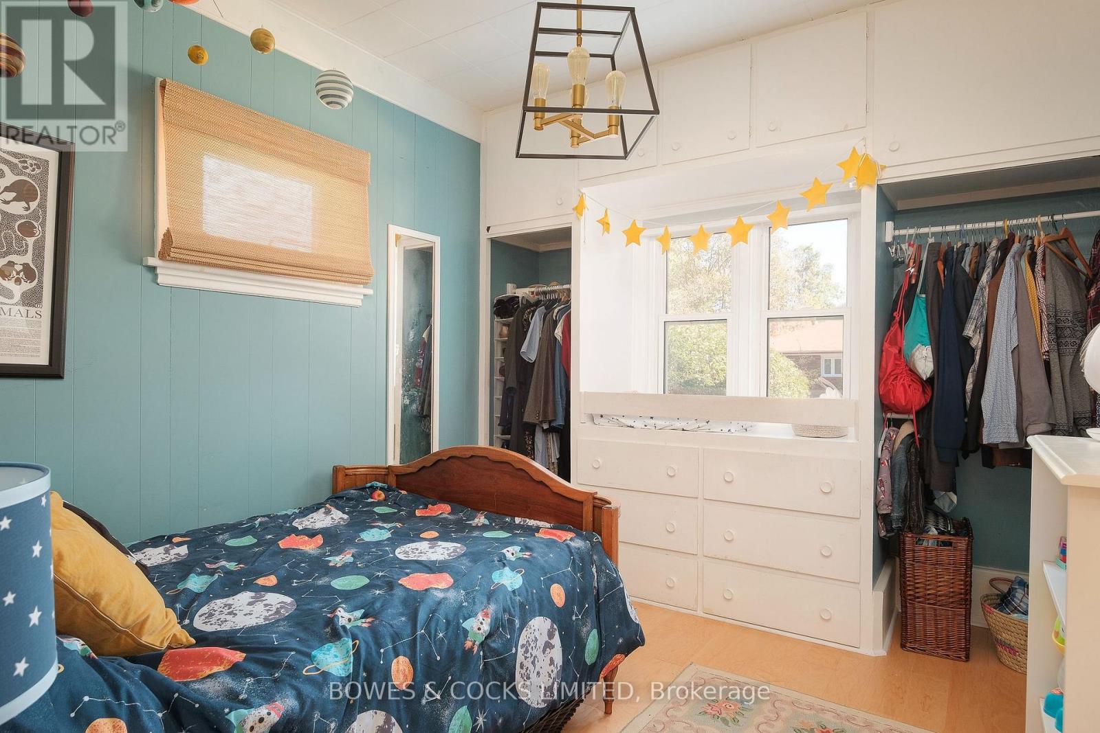 705 Young Street, Peterborough (Otonabee Ward 1), Ontario  K9J 3A3 - Photo 11 - X12539054