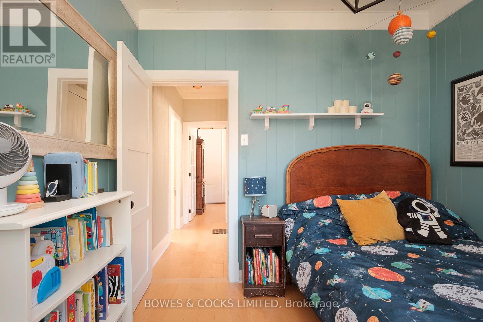 705 Young Street, Peterborough (Otonabee Ward 1), Ontario  K9J 3A3 - Photo 12 - X12539054