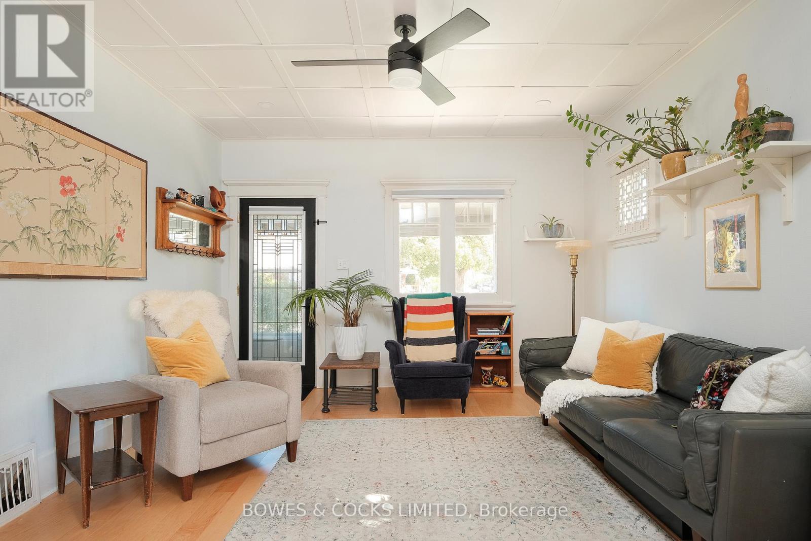 705 Young Street, Peterborough (Otonabee Ward 1), Ontario  K9J 3A3 - Photo 2 - X12539054