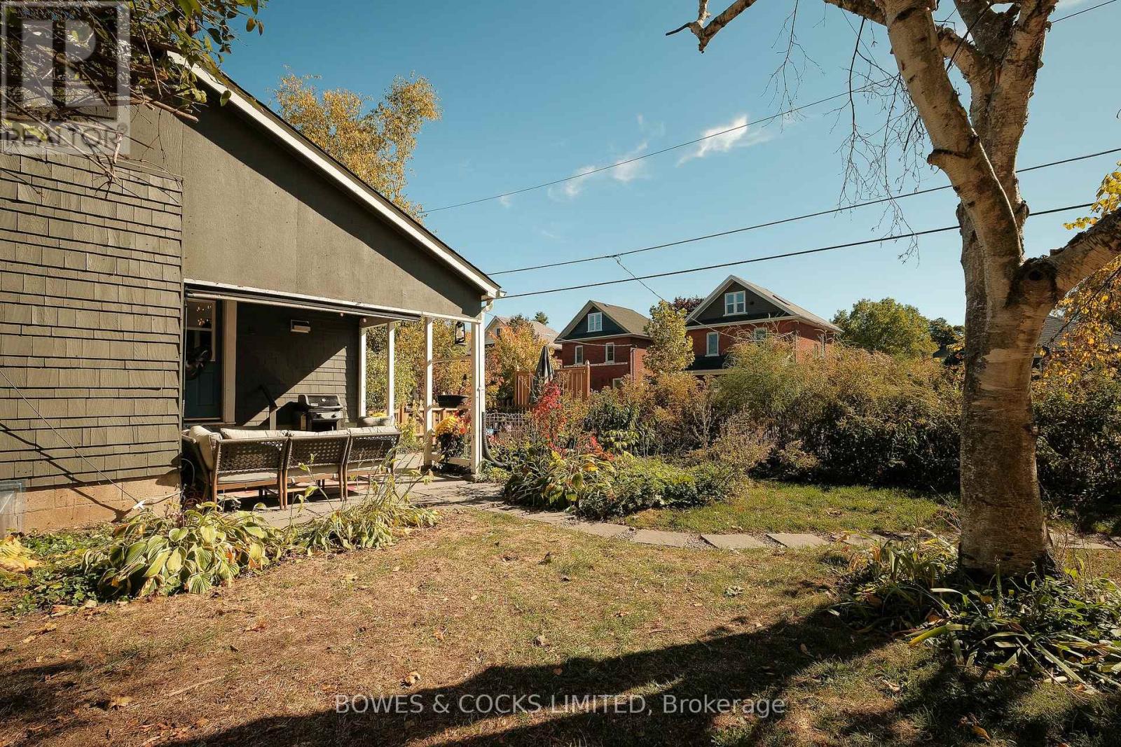 705 Young Street, Peterborough (Otonabee Ward 1), Ontario  K9J 3A3 - Photo 26 - X12539054