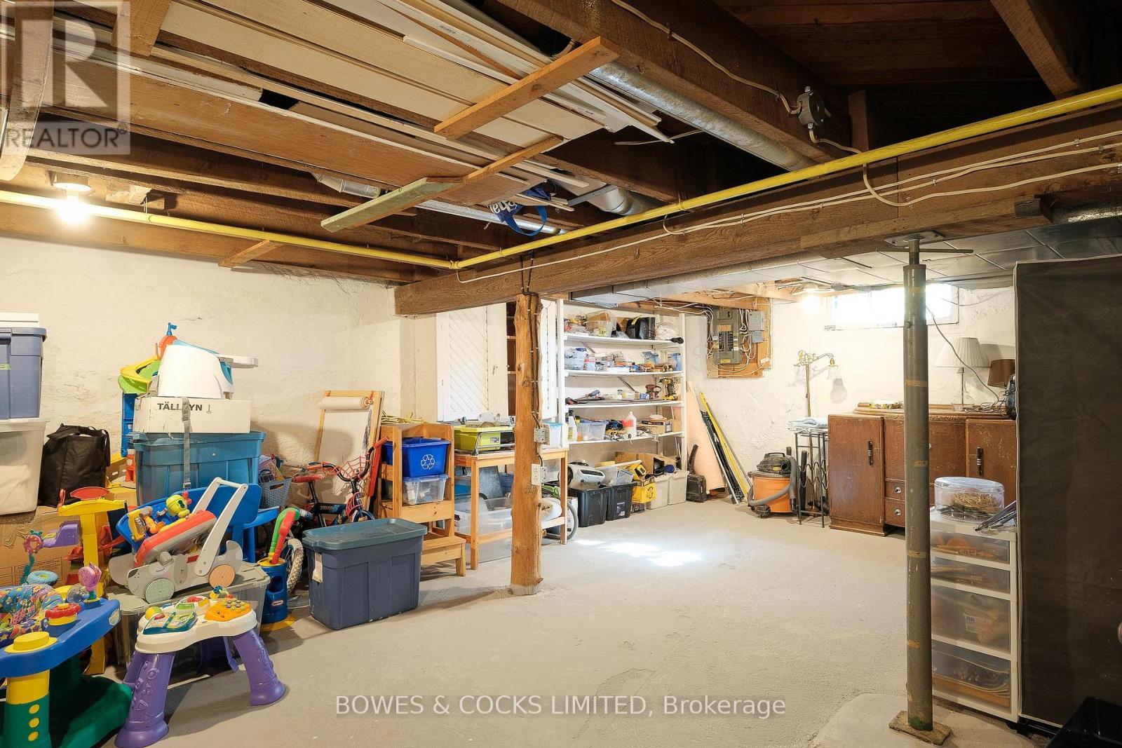 705 Young Street, Peterborough (Otonabee Ward 1), Ontario  K9J 3A3 - Photo 31 - X12539054