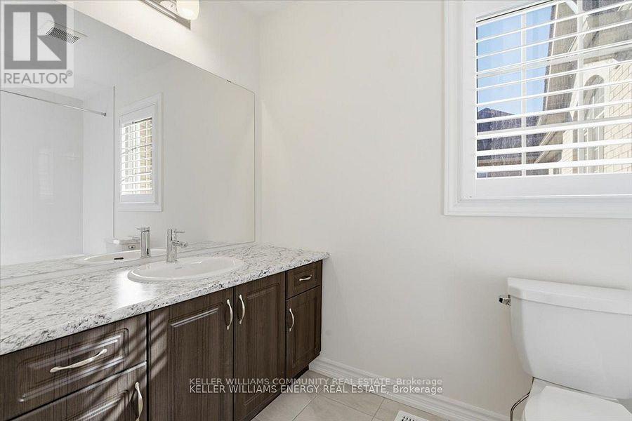 48 Golden Meadows Drive, Otonabee-South Monaghan, Ontario  K9J 0K8 - Photo 19 - X12539066