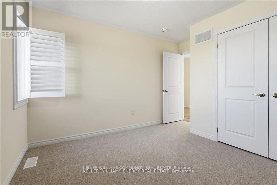 48 Golden Meadows Drive, Otonabee-South Monaghan, Ontario  K9J 0K8 - Photo 32 - X12539066