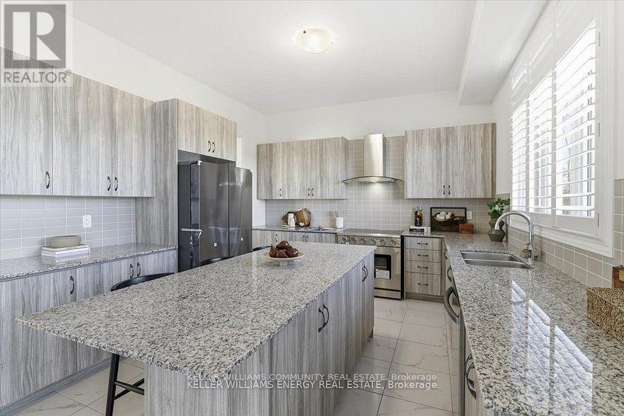 48 Golden Meadows Drive, Otonabee-South Monaghan, Ontario  K9J 0K8 - Photo 9 - X12539066