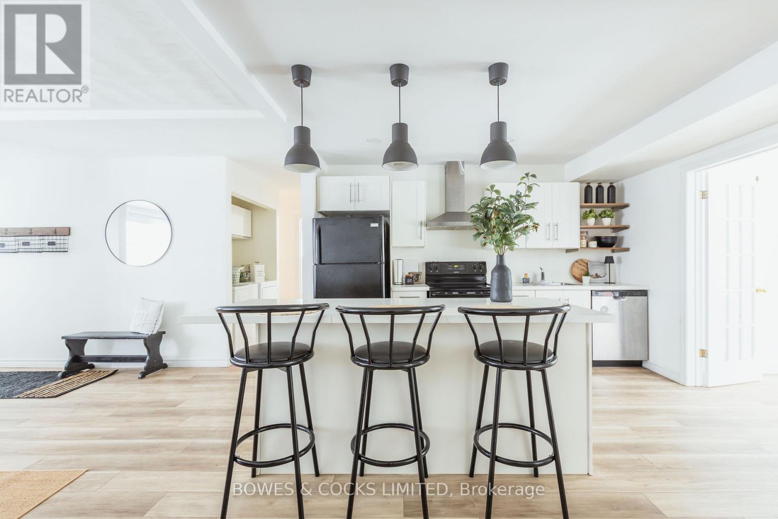 1283 Amundsen Avenue, Peterborough (Northcrest Ward 5), Ontario  K9H 6T5 - Photo 16 - X12539686