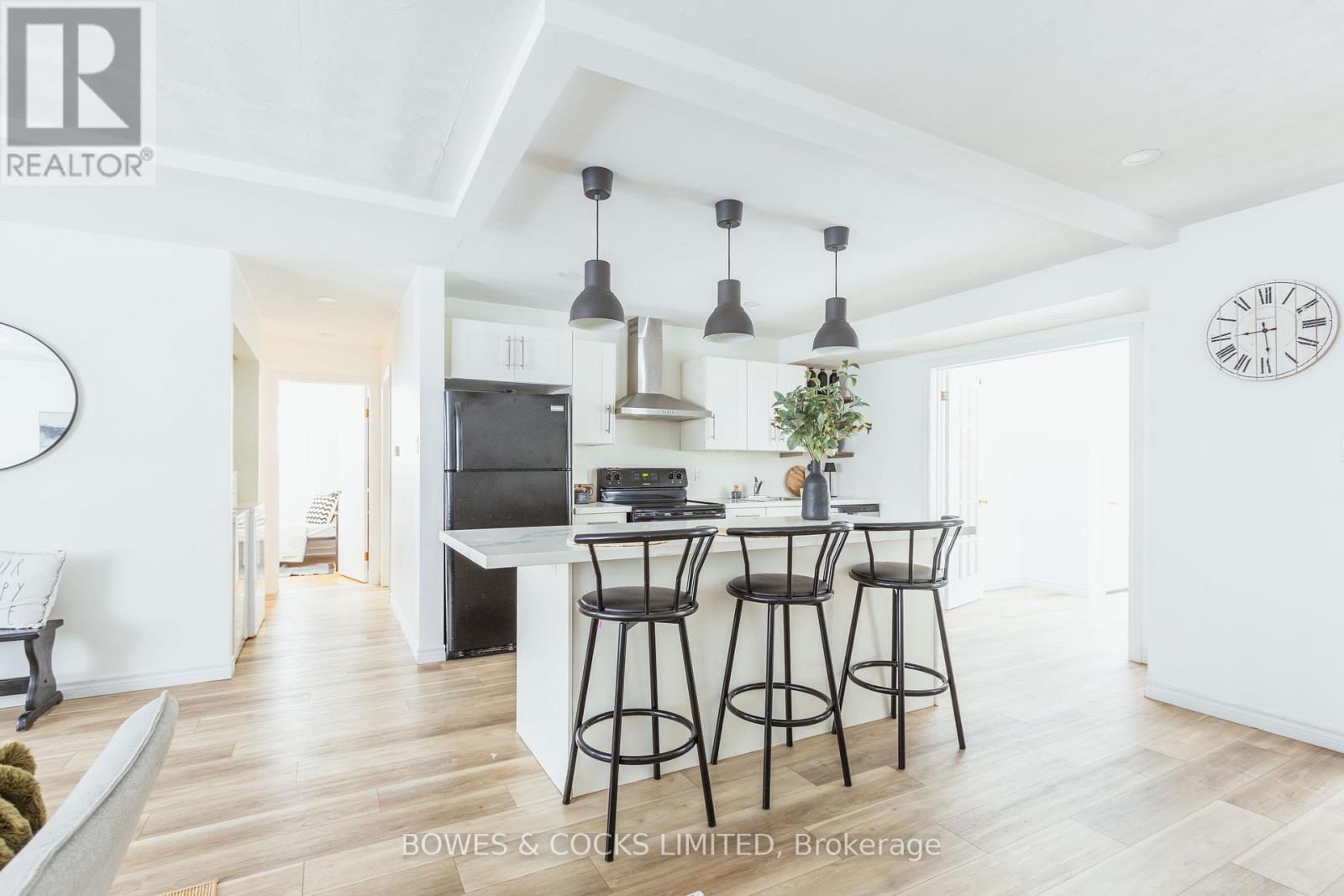 1283 Amundsen Avenue, Peterborough (Northcrest Ward 5), Ontario  K9H 6T5 - Photo 17 - X12539686