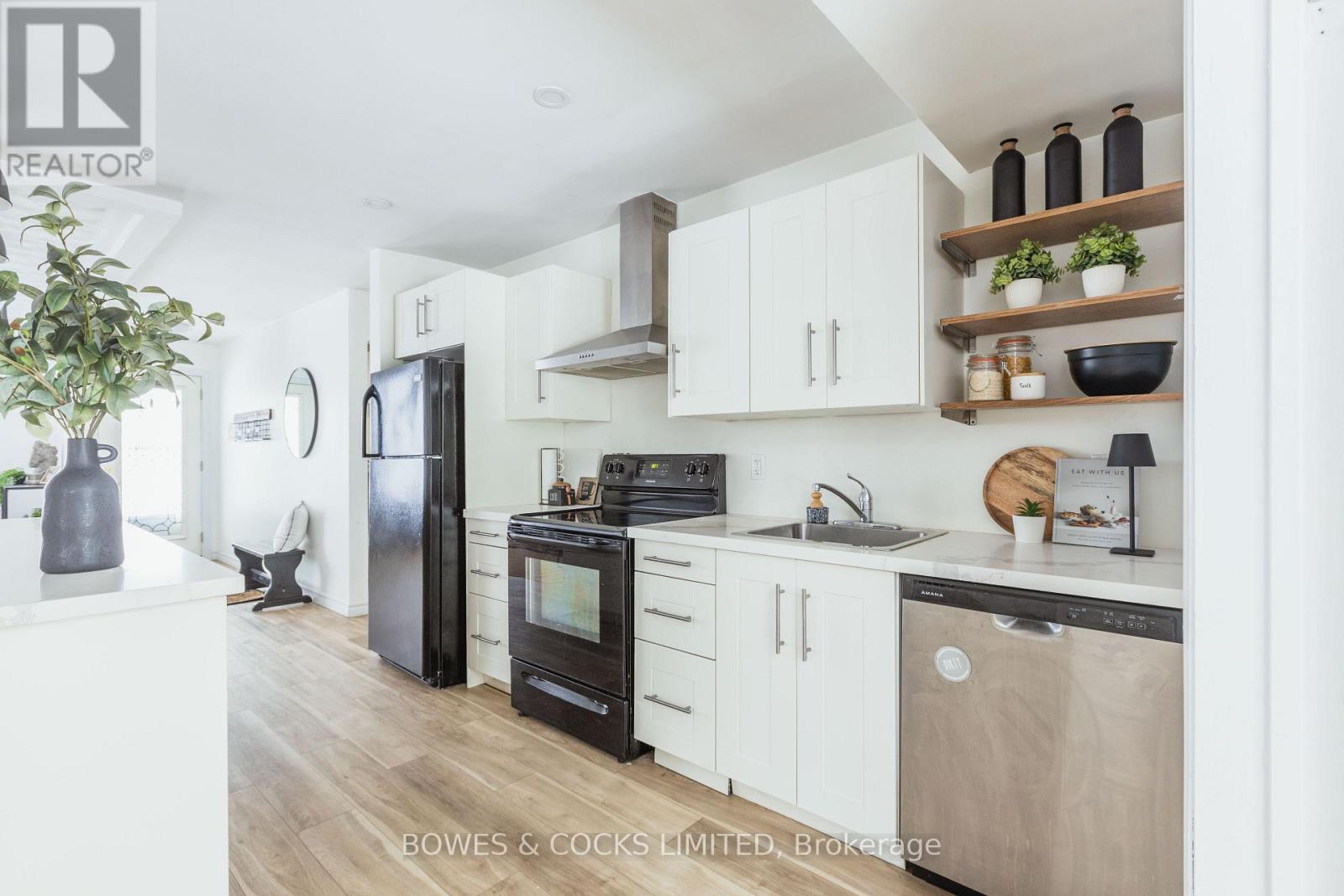 1283 Amundsen Avenue, Peterborough (Northcrest Ward 5), Ontario  K9H 6T5 - Photo 19 - X12539686