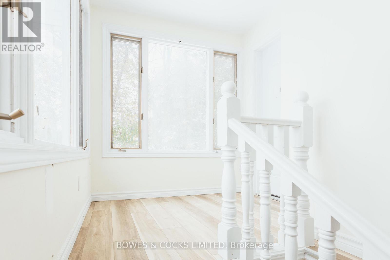 1283 Amundsen Avenue, Peterborough (Northcrest Ward 5), Ontario  K9H 6T5 - Photo 34 - X12539686