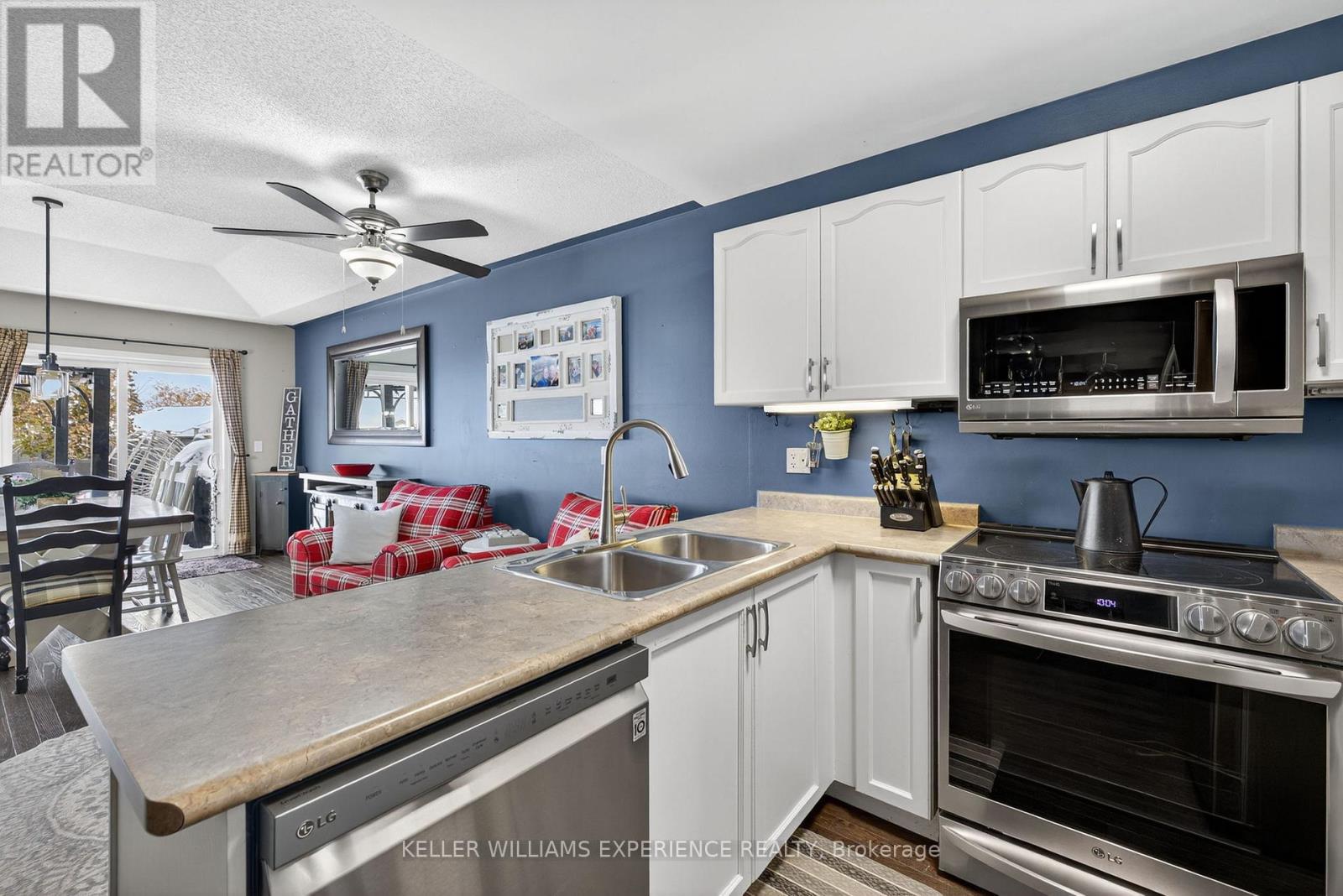 661 Clancy Crescent, Peterborough (Otonabee Ward 1), Ontario  K9K 2S3 - Photo 10 - X12540016