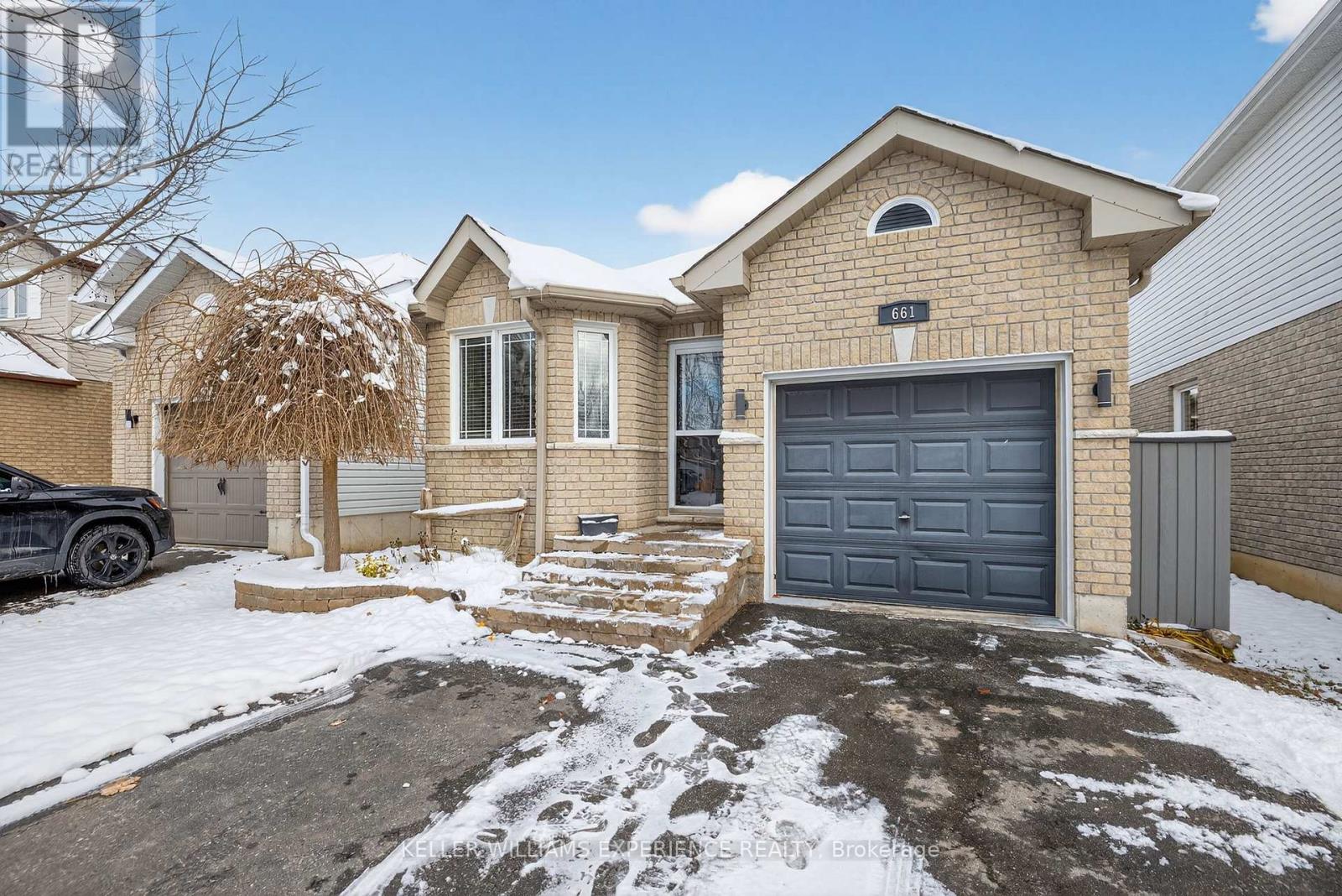 661 Clancy Crescent, Peterborough (Otonabee Ward 1), Ontario  K9K 2S3 - Photo 2 - X12540016