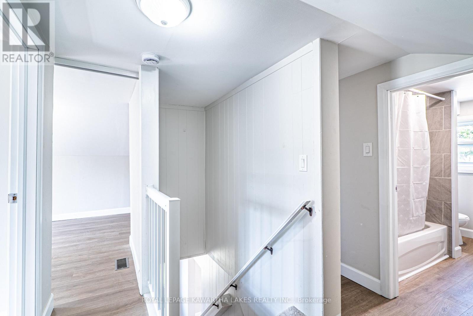 50 St Patrick Street, Kawartha Lakes (Lindsay), Ontario  K9V 1R3 - Photo 15 - X12540502