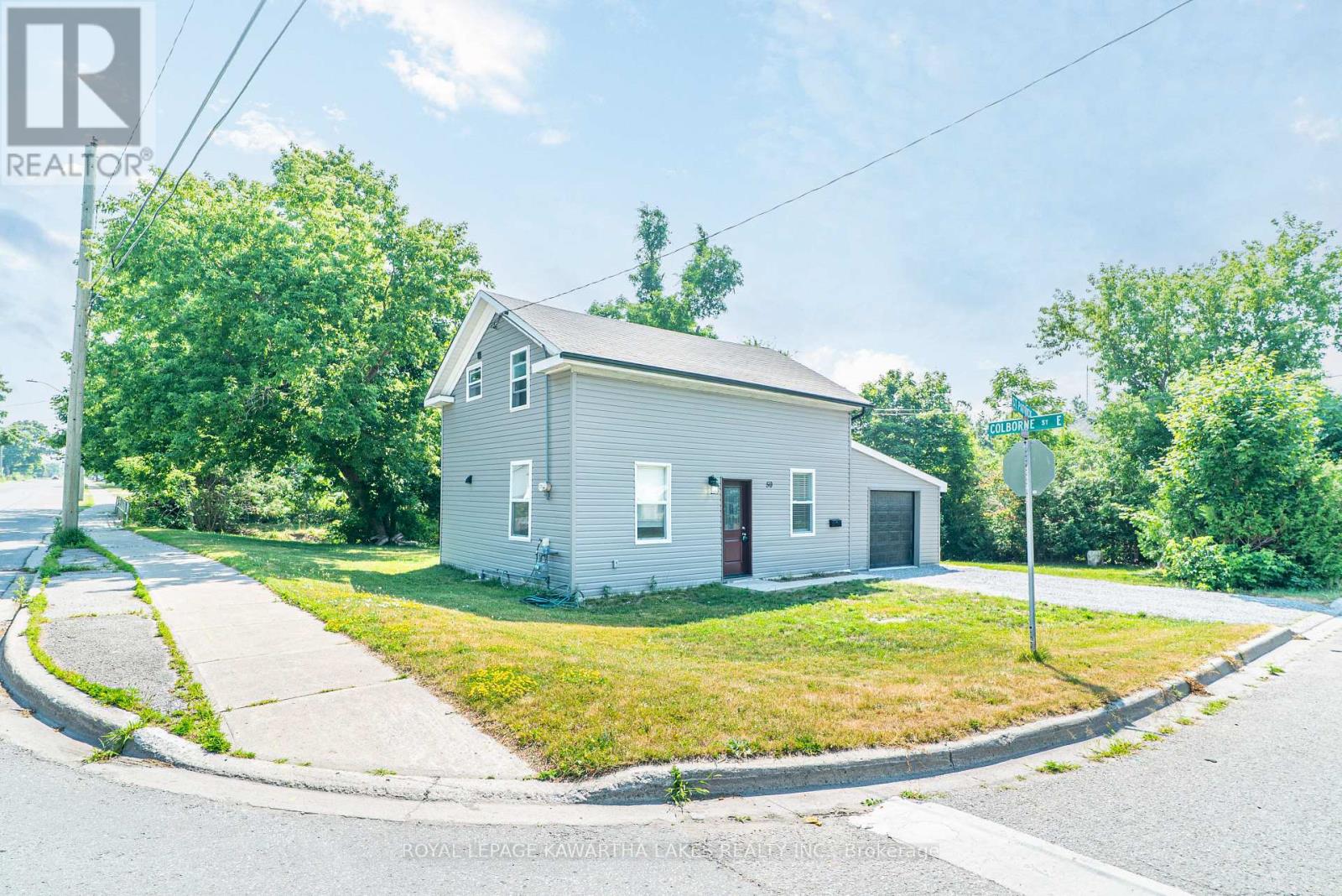 50 St Patrick Street, Kawartha Lakes (Lindsay), Ontario  K9V 1R3 - Photo 5 - X12540502