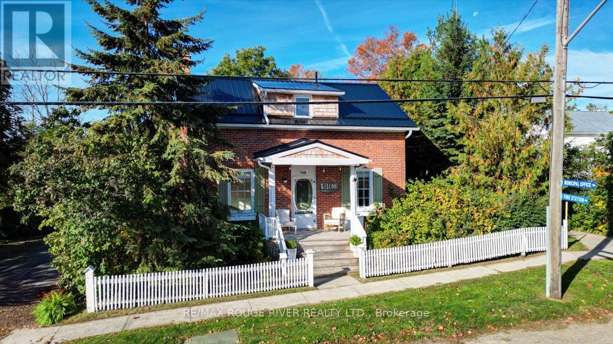 1140 Heritage Line, Otonabee-South Monaghan, Ontario  K0L 2G0 - Photo 1 - X12540530