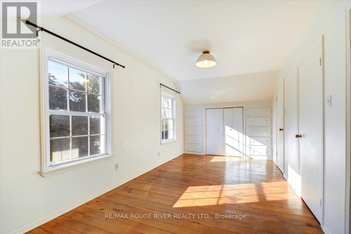 1140 Heritage Line, Otonabee-South Monaghan, Ontario  K0L 2G0 - Photo 23 - X12540530