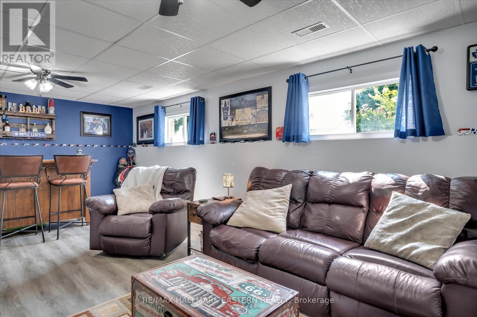 2574 Foxmeadow Road, Peterborough (Ashburnham Ward 4), Ontario  K9L 1X2 - Photo 30 - X12540548