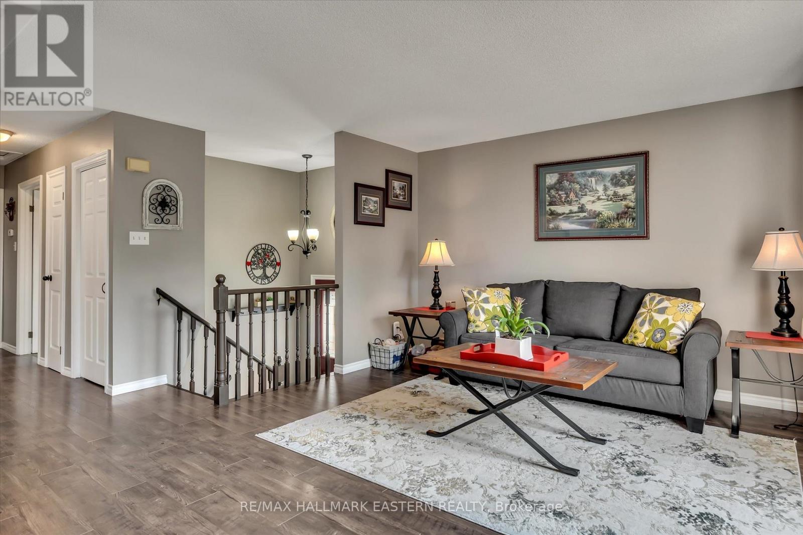 2574 Foxmeadow Road, Peterborough (Ashburnham Ward 4), Ontario  K9L 1X2 - Photo 5 - X12540548