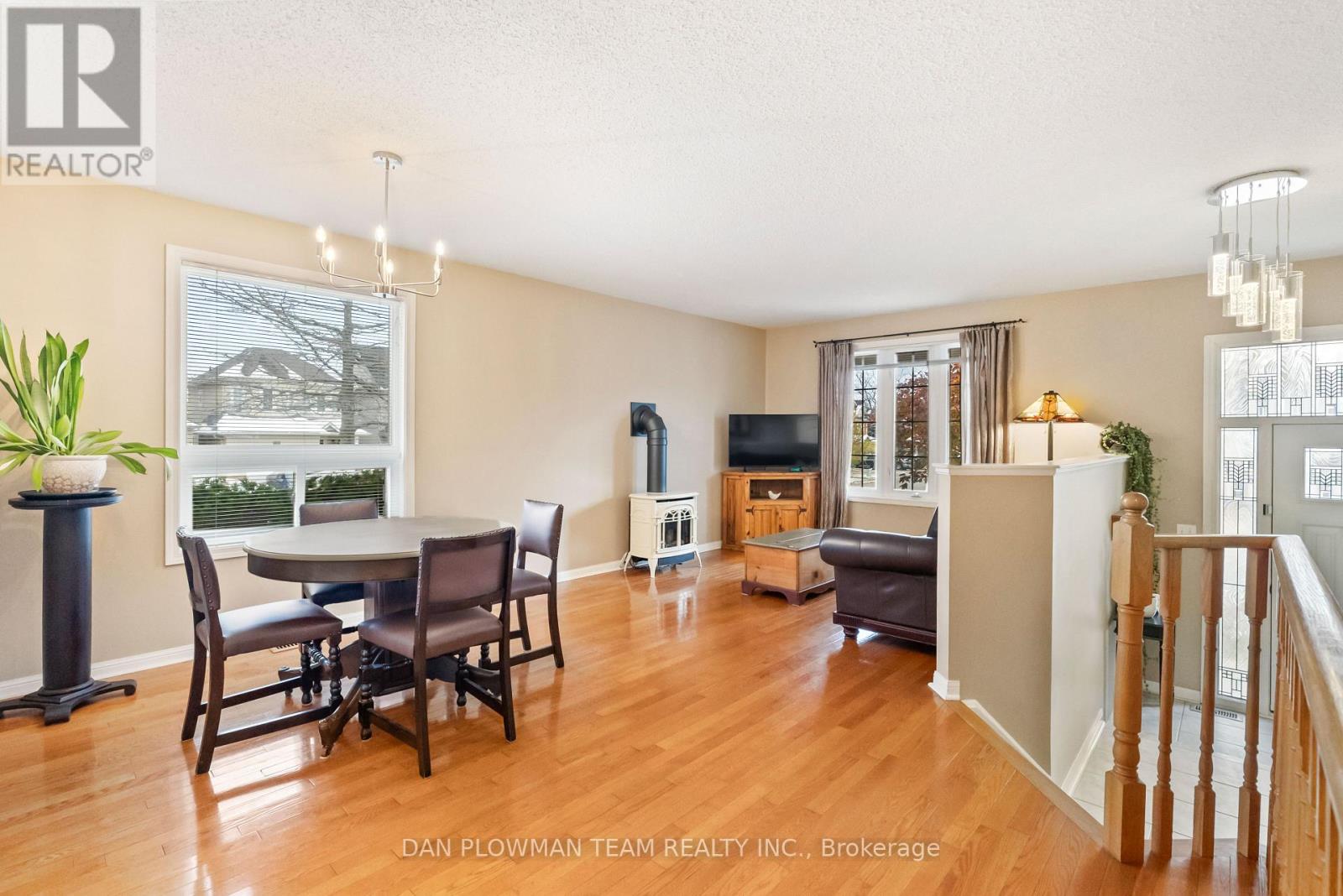 36 Shipley Avenue, Clarington (Newcastle), Ontario  L1B 1M6 - Photo 11 - E12540498