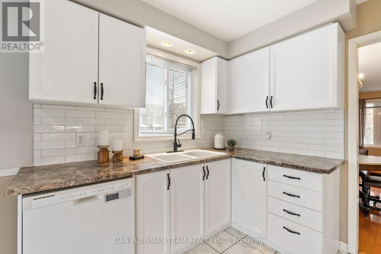 36 Shipley Avenue, Clarington (Newcastle), Ontario  L1B 1M6 - Photo 13 - E12540498